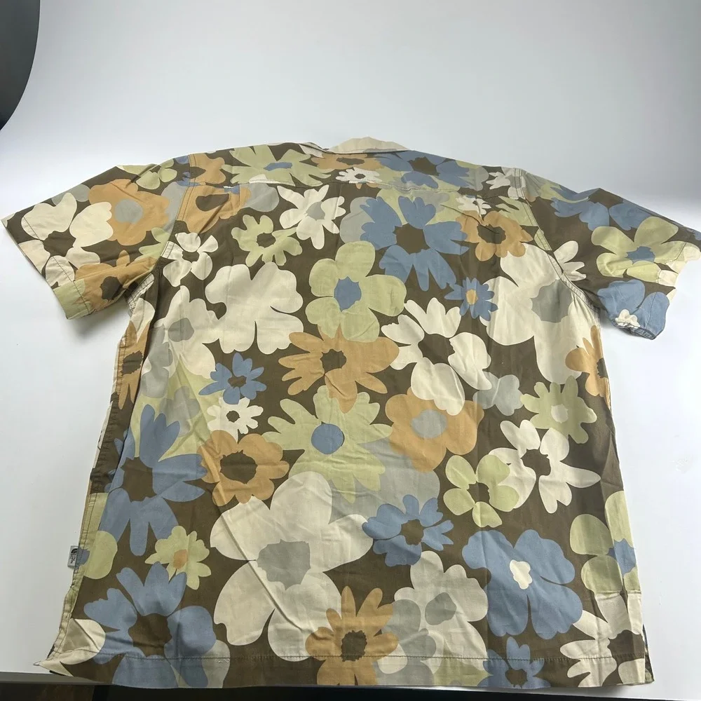 The North Face Men's L Multicolor Short Sleeve Mesh Shirt Valley Floral  Boho